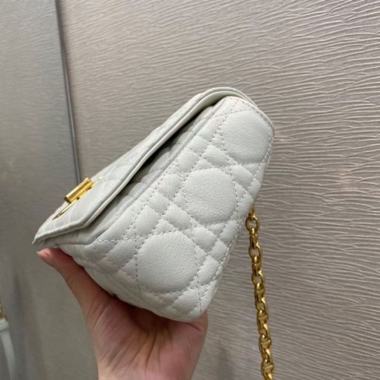 Replica Borsa Caro piccola Christian Dior in pelle di vitello Cannage bianca