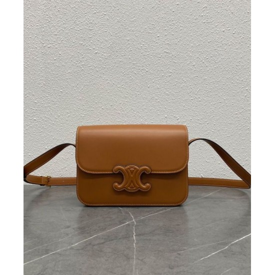 Replica Borsa Celine Classique Cuir Triomphe in pelle di vitello naturale caffè