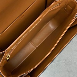 Replica Borsa Celine Classique Cuir Triomphe in pelle di vitello naturale caffè