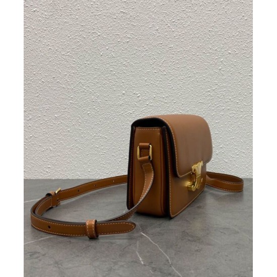 Replica Borsa Celine Teen Triomphe in pelle di vitello lucida caffè