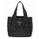 Replica Borsa tote Prada media in pelle nappa con impunture 1BG450 nera