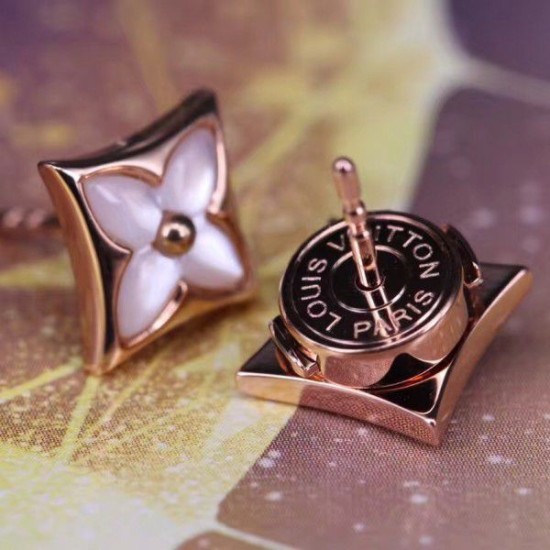 Replica Color Blossom Sun Ear Stud Q96426