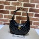 Replica Mini borsa a forma di mezzaluna Gucci GG Marmont 699514 nera