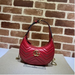 Replica Mini borsa a forma di mezzaluna Gucci GG Marmont 699514 rossa