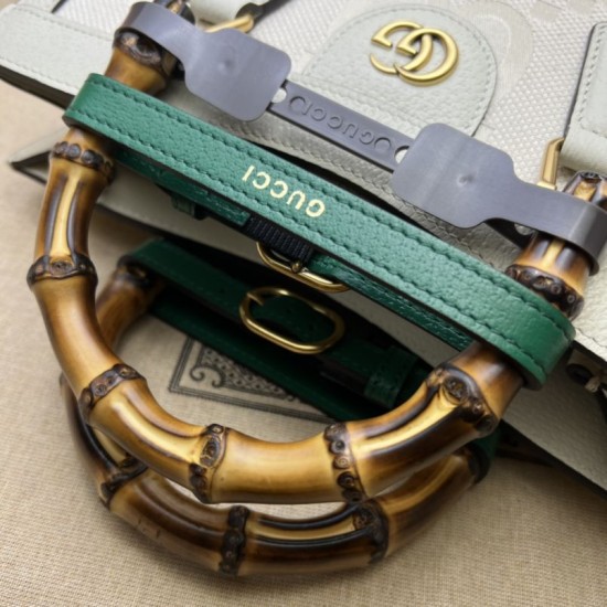 Replica Borsa tote piccola Gucci Diana 702721 Bianca