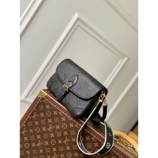 Replica Borsa Louis Vuitton Diane Monogram Empreinte M46386 Nera