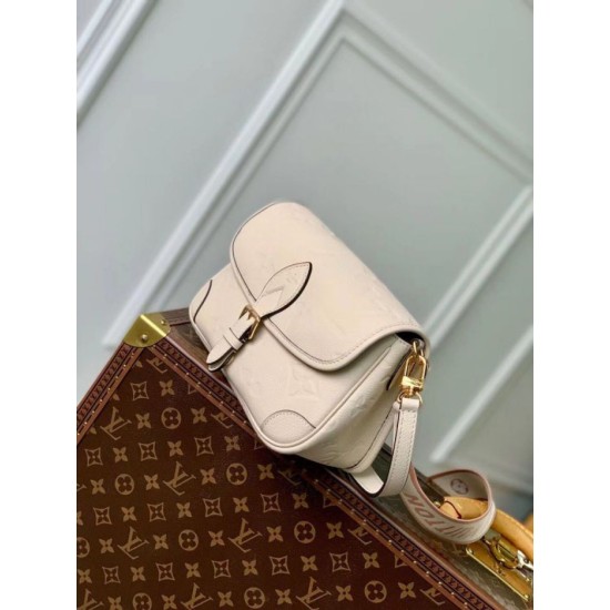 Replica Borsa Louis Vuitton Diane Monogram Empreinte M46388 Bianca