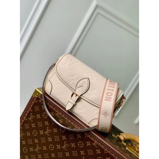Replica Borsa Louis Vuitton Diane Monogram Empreinte M46388 Bianca