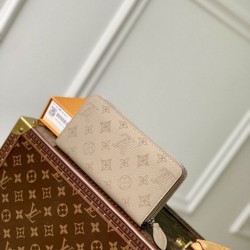 Replica Portafoglio Louis Vuitton Zippy Mahina M69821 Grigio