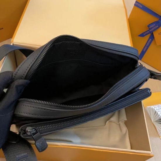 Replica Borsa da uomo Louis Vuitton Trio Messenger G65 M46602