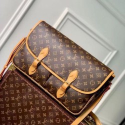 Replica Borsa monogramma Louis Vuitton Boulogne Sac Plat M51273