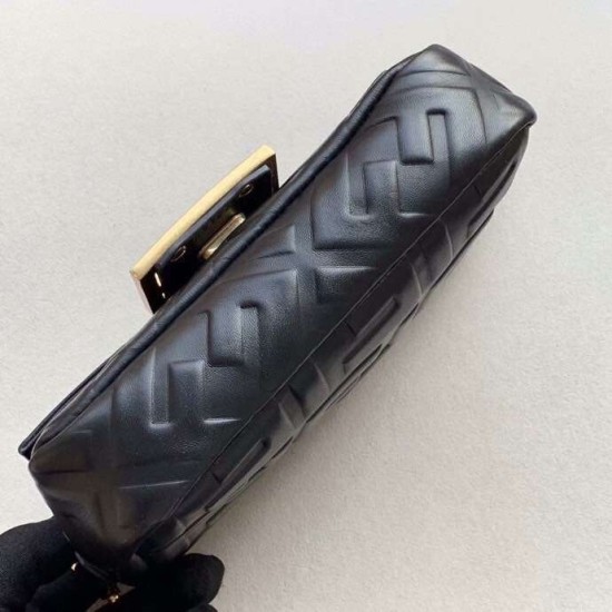 Replica Borsa con motivo FF Mini Baguette Fendi nera