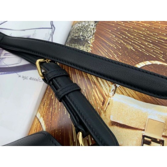 Replica Fendi Piccola Borsa Hobo Croissant Nera