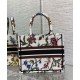 Replica Christian Dior Small Dior Book Tote Bianco Multicolor Ricamo Dior Petites Fleurs