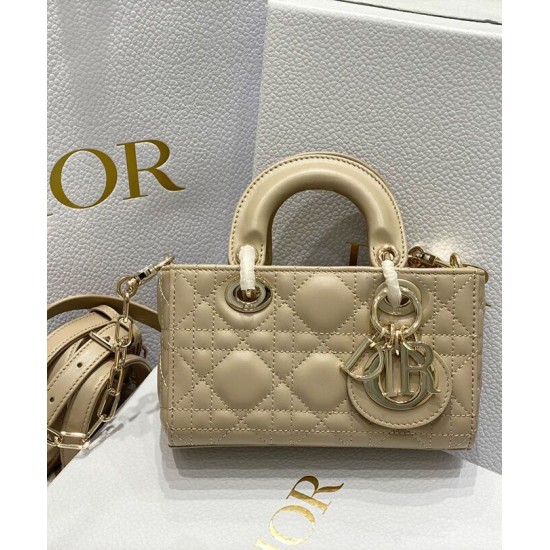 Replica Borsa Christian Dior Micro Lady d-Joy Latte Patent Cannage Vitello Albicocca