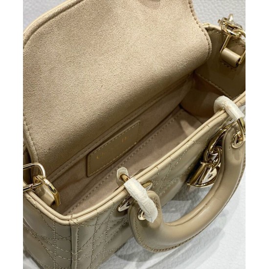 Replica Borsa Christian Dior Micro Lady d-Joy Latte Patent Cannage Vitello Albicocca