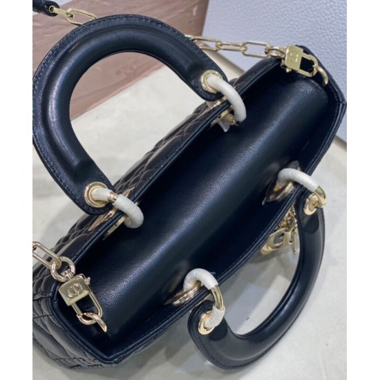 Replica Borsa Christian Dior Small Lady D-Joy Latte Patent Cannage Vitello Nero