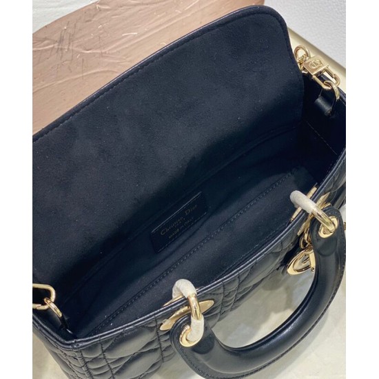 Replica Borsa Christian Dior Small Lady D-Joy Latte Patent Cannage Vitello Nero