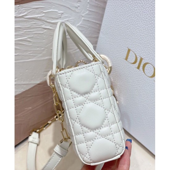 Replica Christian Dior Small Lady D-Joy Bag Latte Patent Cannage Calfskin Cream
