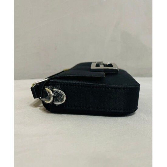 Replica Custodia per telefono Fendi Baguette 7AS142 nera