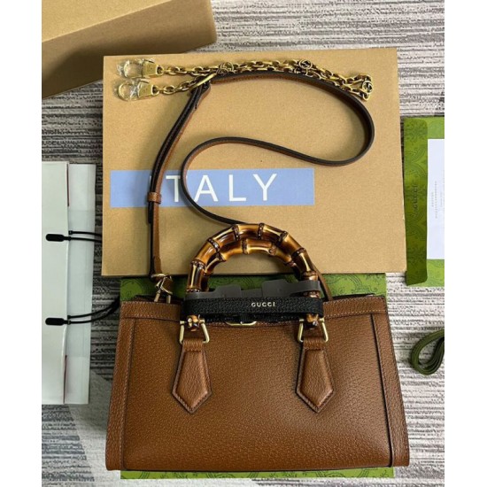 Replica Borsa a tracolla piccola Gucci Diana 735153 Caffè