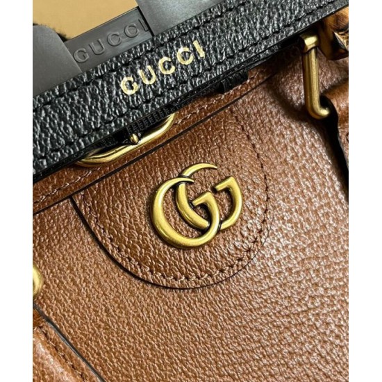 Replica Borsa a tracolla piccola Gucci Diana 735153 Caffè