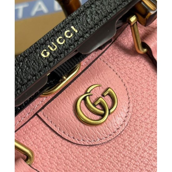 Replica Borsa a tracolla piccola Gucci Diana 735153 Rosa