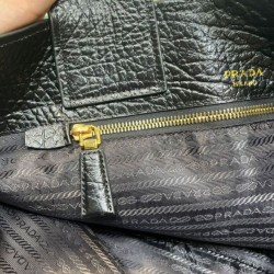 Replica Borsa shopping in pelle Prada 1BG440 nera