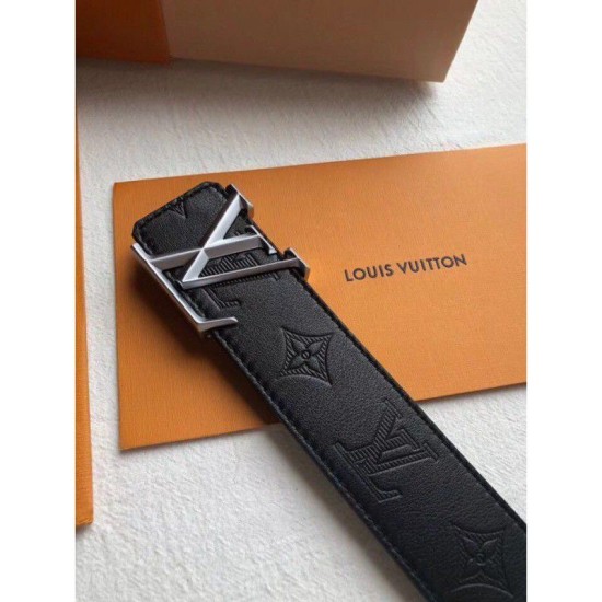 Replica Cintura Pyramide 40mm M0032T