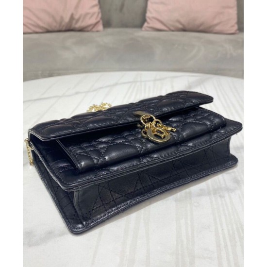 Replica Christian Dior Borsa a tracolla Lady Dior nera