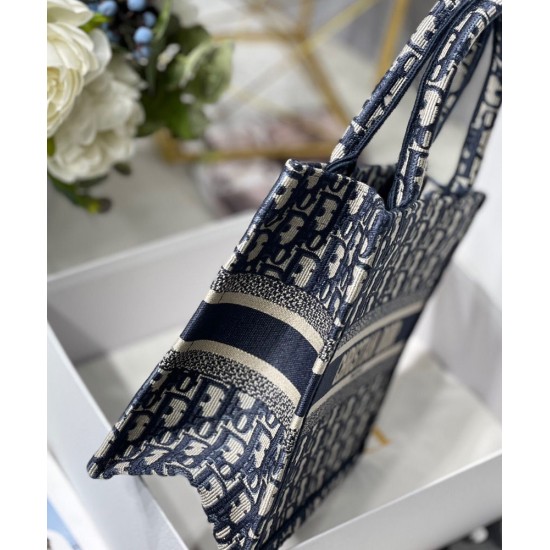 Replica Christian Dior Borsa piccola Dior Book Tote blu scuro