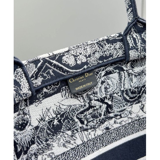 Replica Borsa a mano Christian Dior grande con libro blu scuro Replica Borsa a mano Christian Dior grande con libro blu scuro