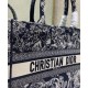 Replica Christian Dior Borsa a libro media Dior blu scuro