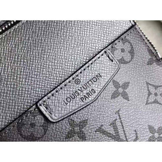 Replica Borsa a tracolla da esterno Louis Vuitton Taiga M30833