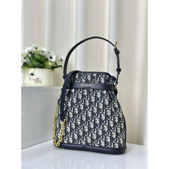 Replica Borsa Christian Dior media C'est Dior Blu Dior Oblique Jacquard