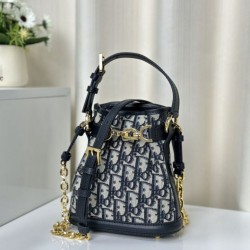 Replica Borsa Christian Dior piccola C'est Dior Blu Dior Oblique Jacquard