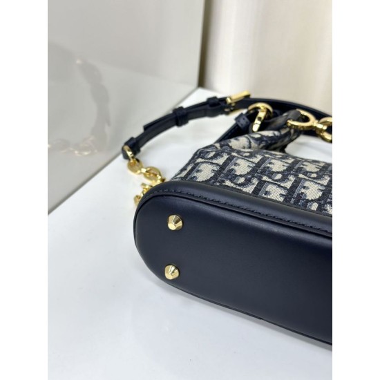 Replica Borsa Christian Dior piccola C'est Dior Blu Dior Oblique Jacquard