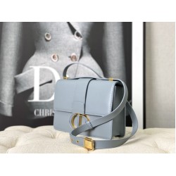 Replica Christian Dior 30 Montaigne Borsa Latte Box Pelle di vitello Azzurro