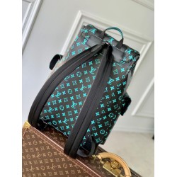 Replica Louis Vuitton Christopher MM Blackpack M21936