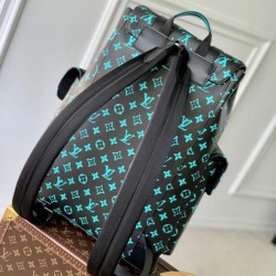 Replica Louis Vuitton Christopher MM Blackpack M21936