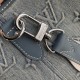 Replica Borsa tote Louis Vuitton M22537 LV Weekend NM blu denim lavato Replica Borsa tote Louis Vuitton M22537 LV Weekend NM blu denim lavato