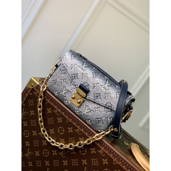 Replica Borsa Louis Vuitton LV M22834 Pochette Métis East West Blu