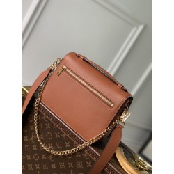 Replica Borse Louis Vuitton Oxford Lockme M22952 Cognac