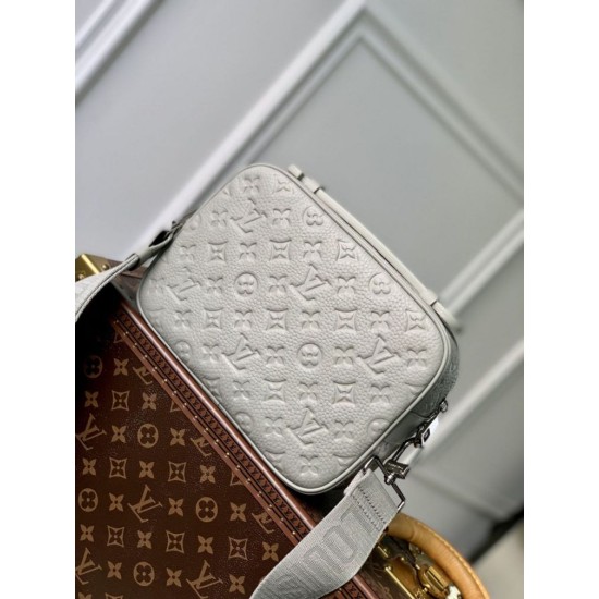 Replica Borsa a tracolla Louis Vuitton S-Lock M23152 Monogramma Taurillon