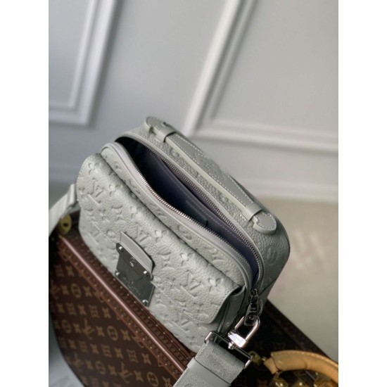 Replica Borsa a tracolla Louis Vuitton S-Lock M23152 Monogramma Taurillon