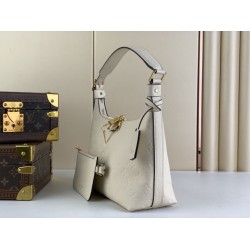 Replica Borsa Louis Vuitton Sac Sport Slouchy M46609 Monogram Empreinte Cream Replica Borsa Louis Vuitton Sac Sport Slouchy M46609 Monogram Empreinte Cream
