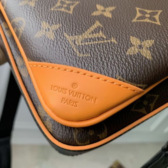 Replica Borsa da uomo Louis Vuitton Trio Messenger M46694 Monogram Macassar Replica Borsa da uomo Louis Vuitton Trio Messenger M46694 Monogram Macassar