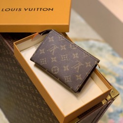 Replica Borsa da toilette Louis Vuitton 15 Borsa per cosmetici M47546