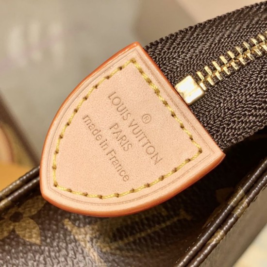 Replica Borsa da toilette Louis Vuitton 15 Borsa per cosmetici M47546