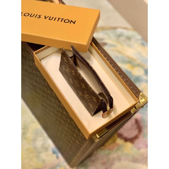 Replica Borsa da toilette Louis Vuitton 15 Borsa per cosmetici M47546